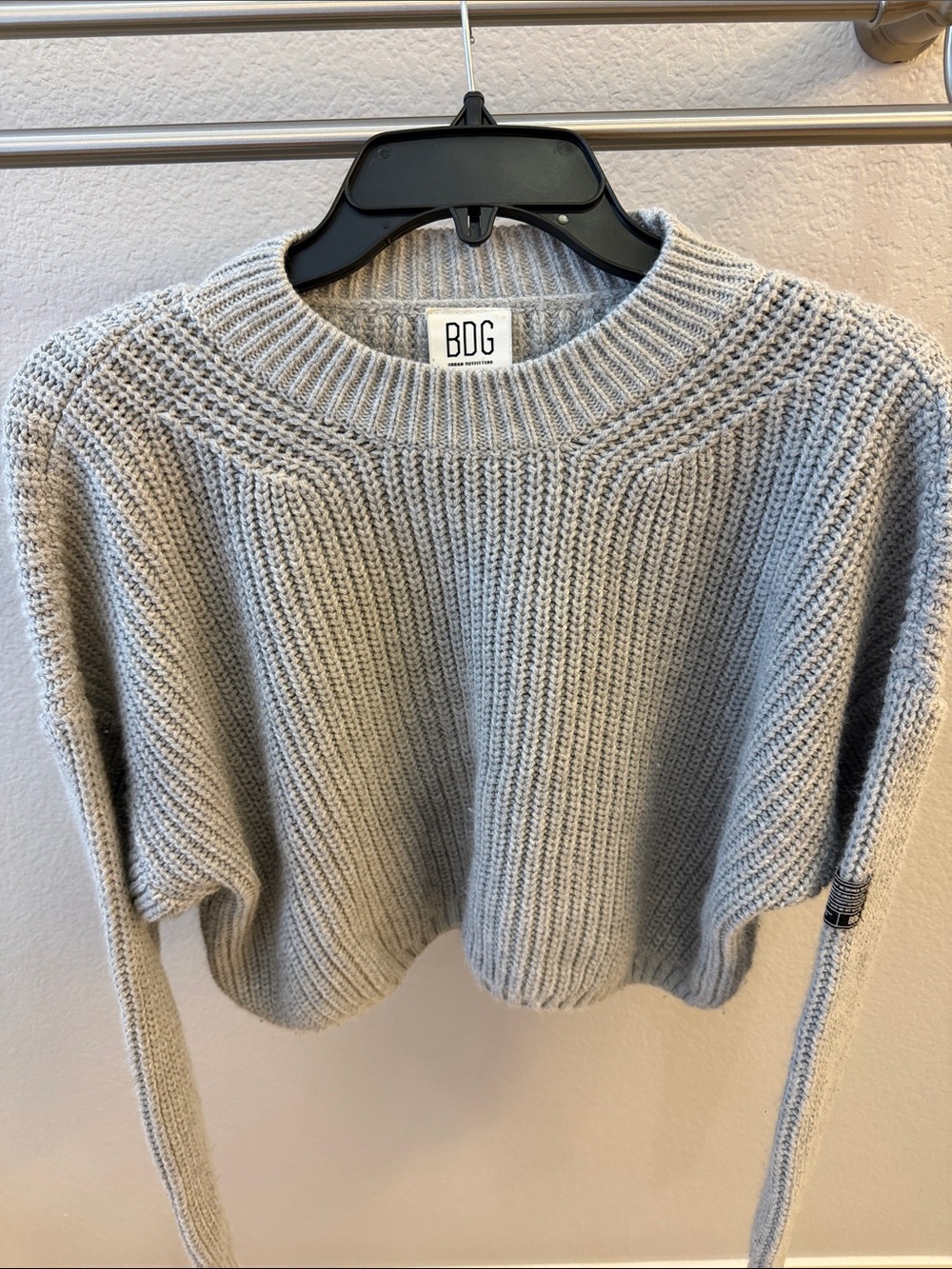 BDG Urban Outfitters Cropped Knit Sweater Grey